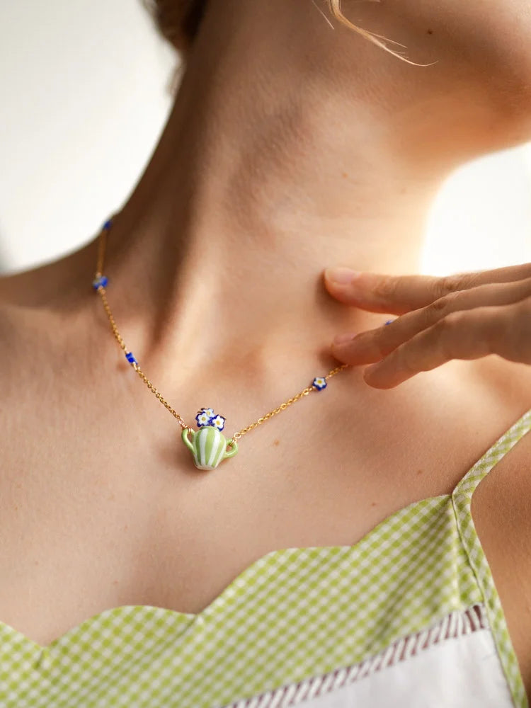 Mini Bouquet Necklace